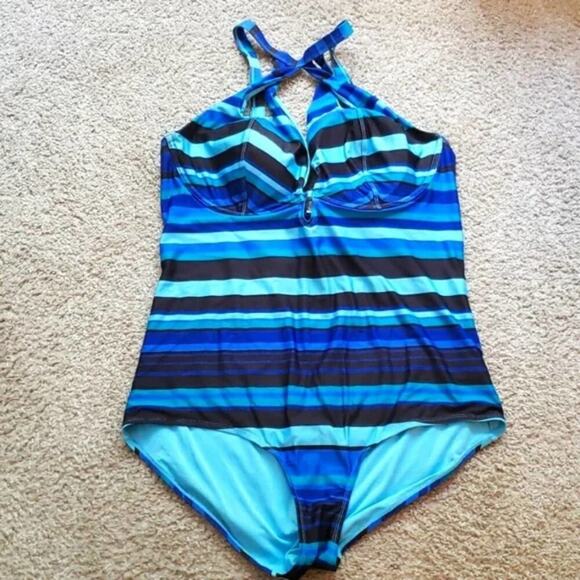 City Chic blow Striped Cancun One Piece halter Swim suit plus size S 16 new!!! - Picture 8 of 9